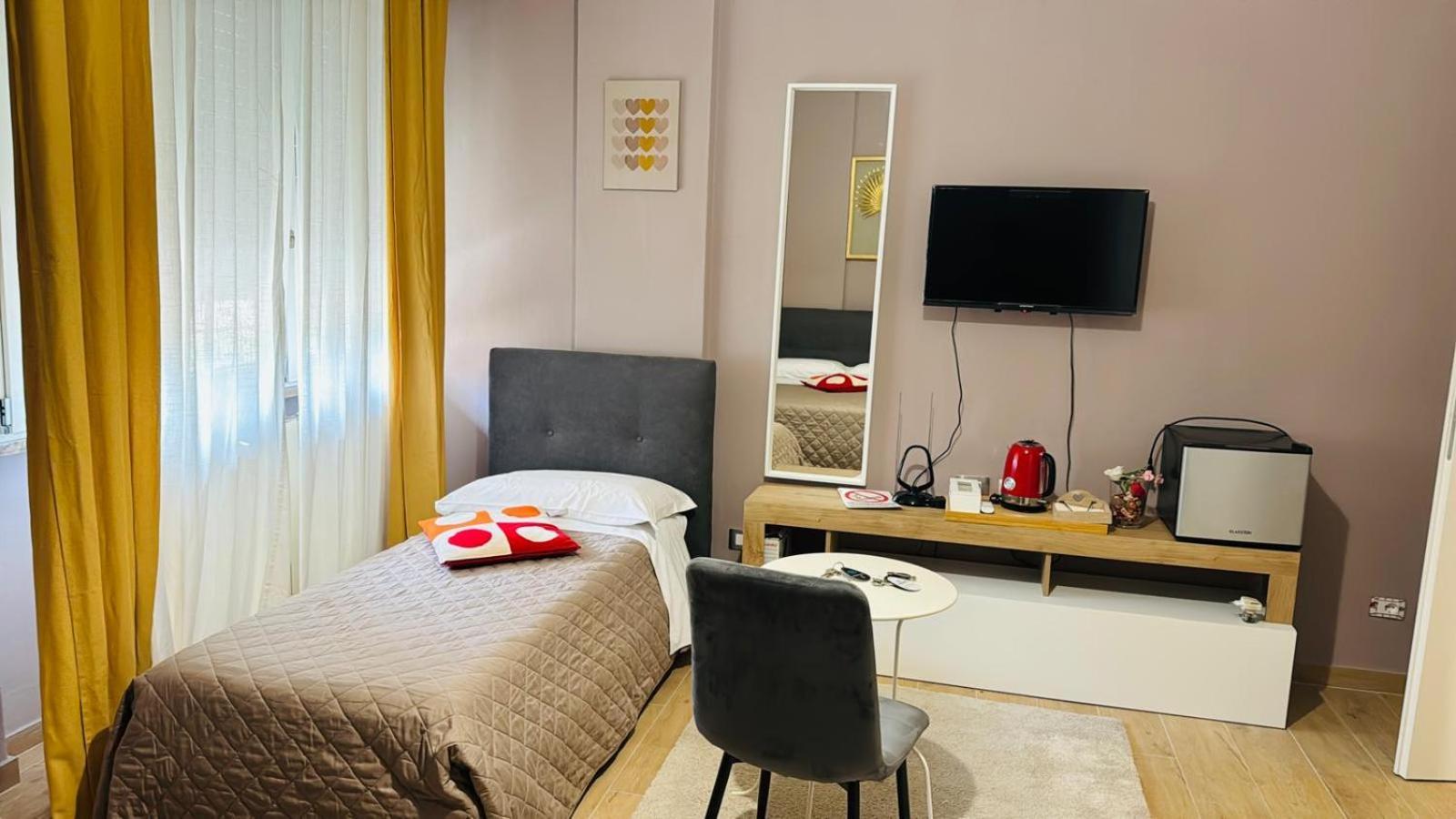 The Galaxy House Hotel Pisa Exterior photo